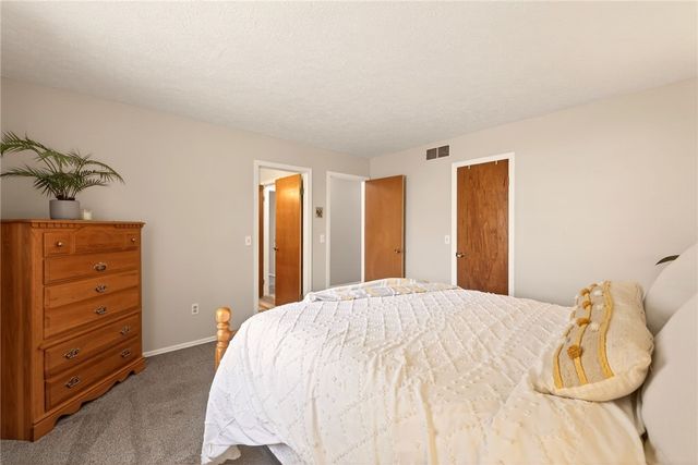 35 Sleepy Hollow, Chili, NY 14624