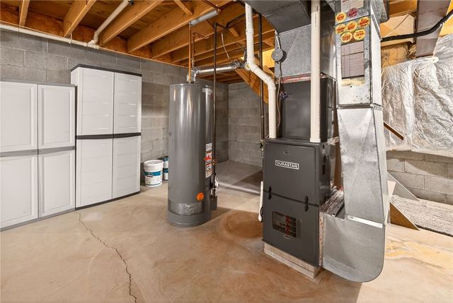 35 Sleepy Hollow, Chili, NY 14624