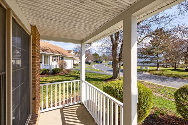 35 Sleepy Hollow, Chili, NY 14624