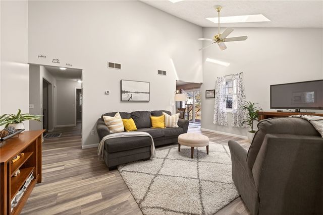 35 Sleepy Hollow, Chili, NY 14624