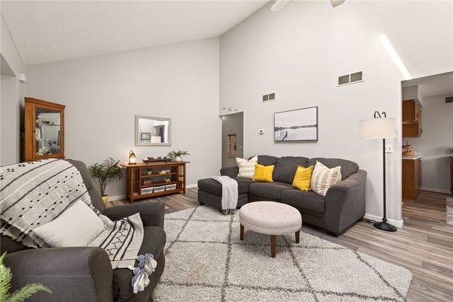 35 Sleepy Hollow, Chili, NY 14624