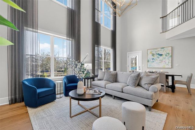 1842 Soundview Court, Yorktown Heights, NY 10598