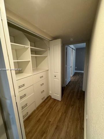 8620 SW 212th St 103, Cutler Bay, FL 33189