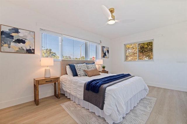 4500 16TH AVENUE N, St Petersburg, FL 33713