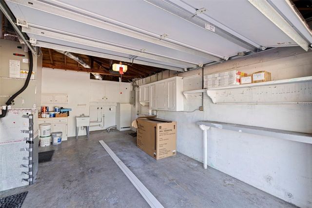 4500 16TH AVENUE N, St Petersburg, FL 33713