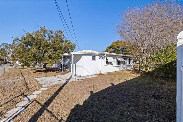 4500 16TH AVENUE N, St Petersburg, FL 33713