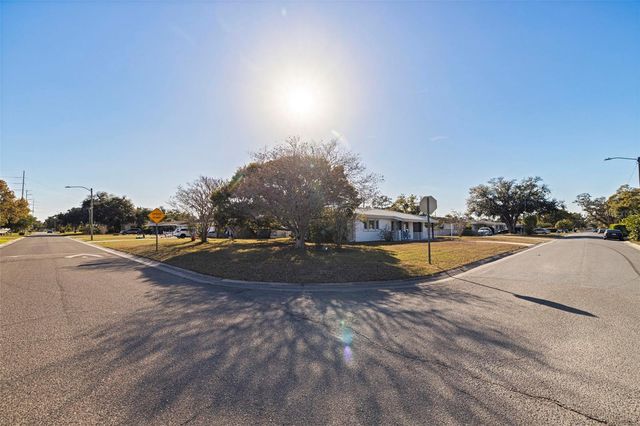 4500 16TH AVENUE N, St Petersburg, FL 33713