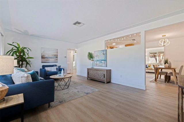 4500 16TH AVENUE N, St Petersburg, FL 33713