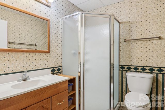 71 N Setsi Lane, Brevard, NC 28712