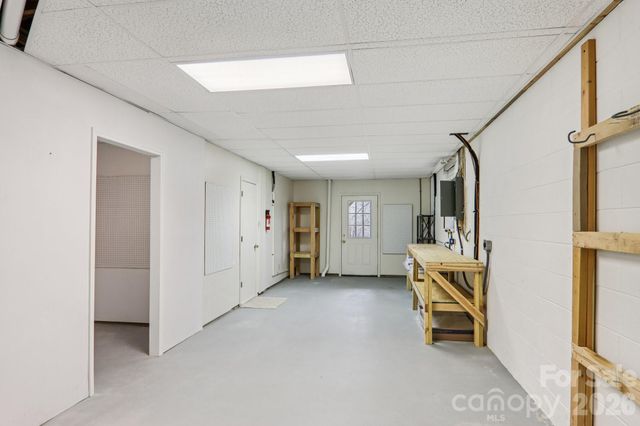 71 N Setsi Lane, Brevard, NC 28712