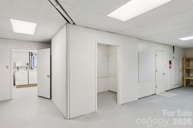 71 N Setsi Lane, Brevard, NC 28712