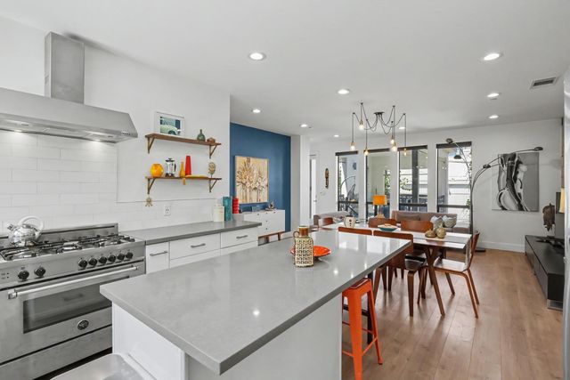 2020 Rice Aly, Sacramento, CA 95811
