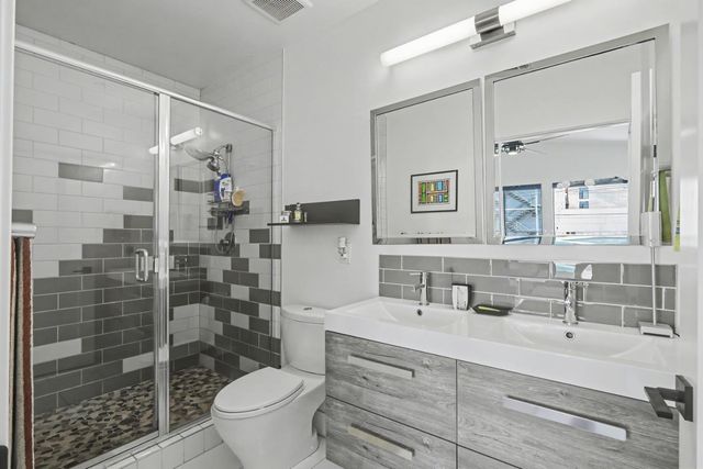 2020 Rice Aly, Sacramento, CA 95811