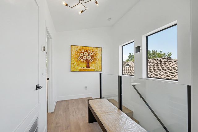 2020 Rice Aly, Sacramento, CA 95811