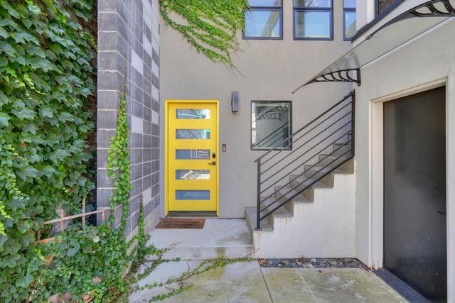2020 Rice Aly, Sacramento, CA 95811