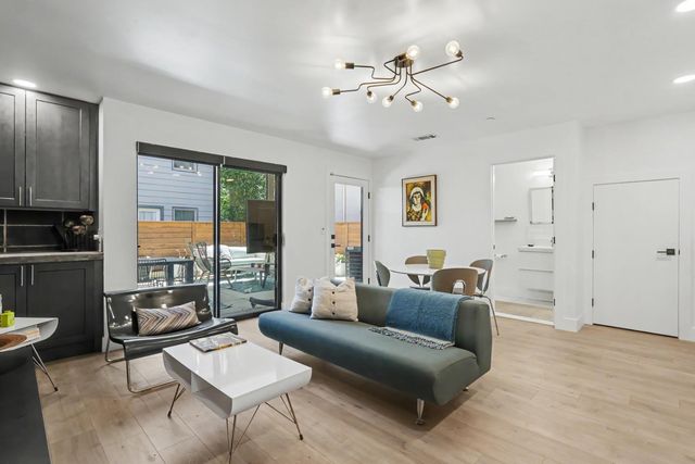 2020 Rice Aly, Sacramento, CA 95811