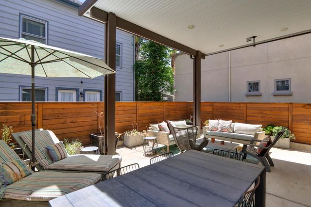 2020 Rice Aly, Sacramento, CA 95811
