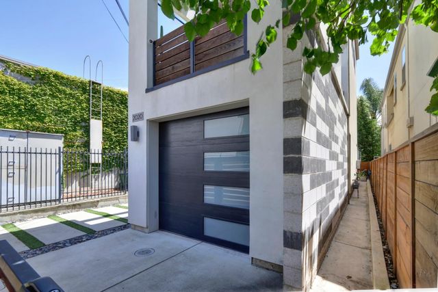 2020 Rice Aly, Sacramento, CA 95811
