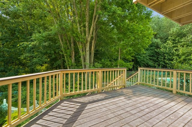 4500 Creek View Drive, Hudsonville, MI 49426