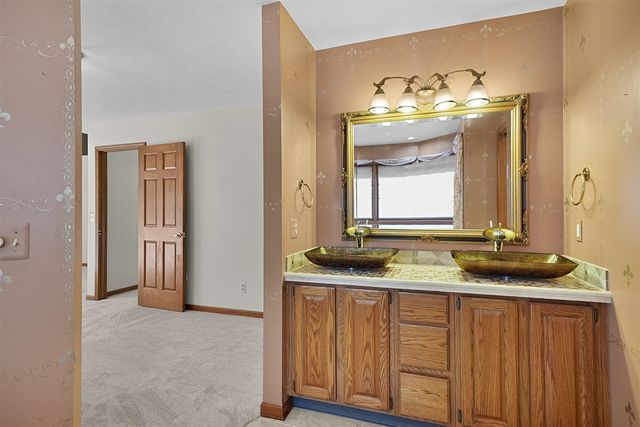 4500 Creek View Drive, Hudsonville, MI 49426
