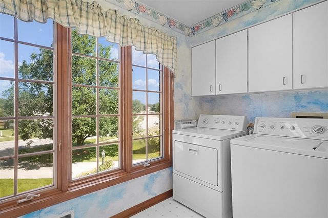 4500 Creek View Drive, Hudsonville, MI 49426