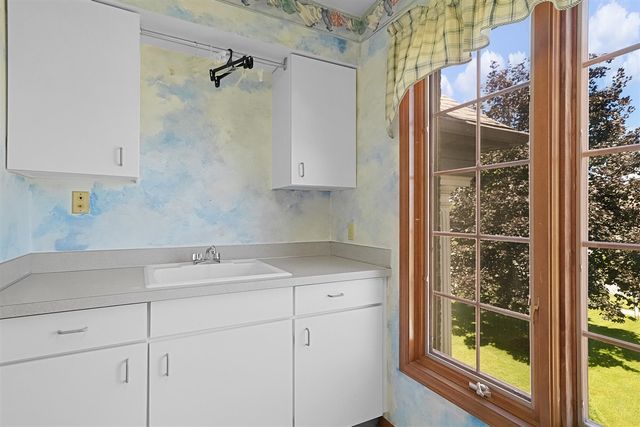 4500 Creek View Drive, Hudsonville, MI 49426