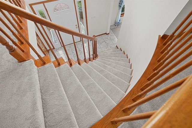 4500 Creek View Drive, Hudsonville, MI 49426