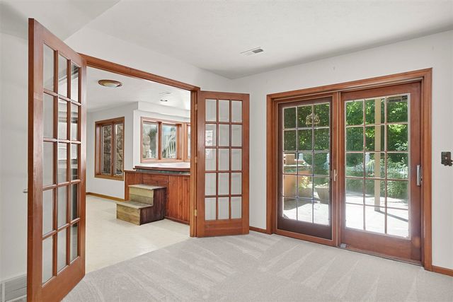 4500 Creek View Drive, Hudsonville, MI 49426