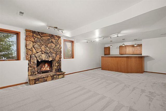 4500 Creek View Drive, Hudsonville, MI 49426