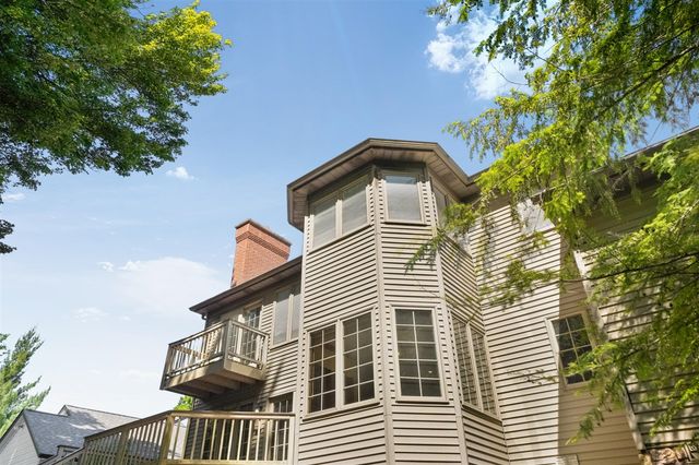 4500 Creek View Drive, Hudsonville, MI 49426