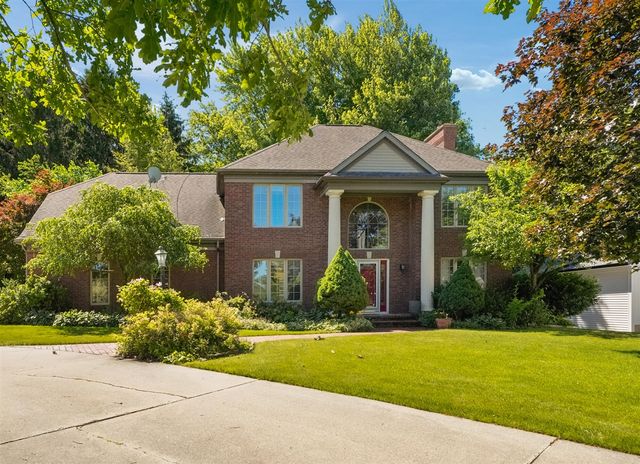 4500 Creek View Drive, Hudsonville, MI 49426