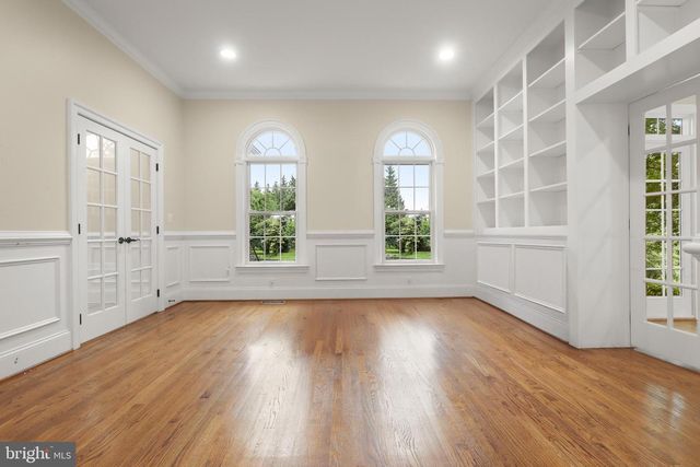 6 TIMBERPARK CT, Lutherville Timonium, MD 21093