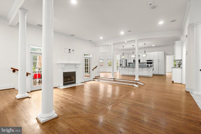 6 TIMBERPARK CT, Lutherville Timonium, MD 21093