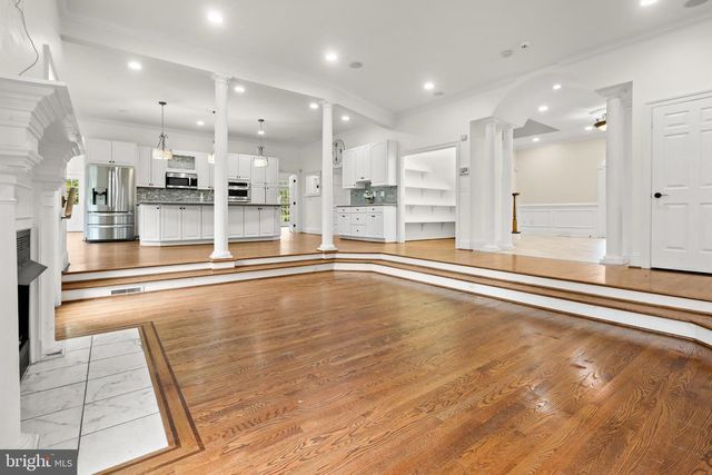 6 TIMBERPARK CT, Lutherville Timonium, MD 21093