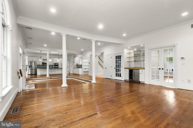 6 TIMBERPARK CT, Lutherville Timonium, MD 21093