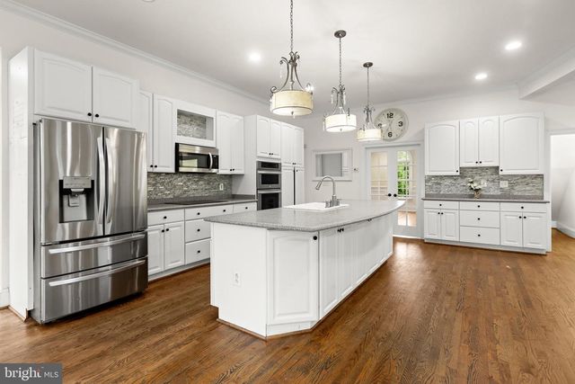 6 TIMBERPARK CT, Lutherville Timonium, MD 21093