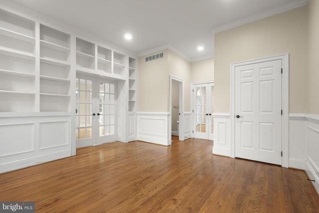 6 TIMBERPARK CT, Lutherville Timonium, MD 21093