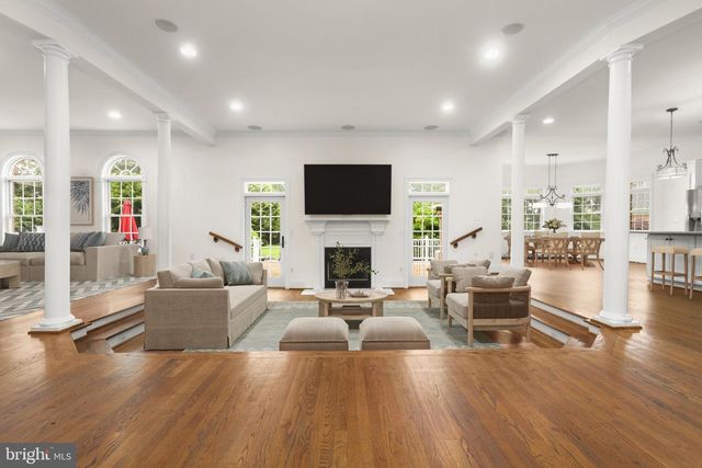 6 TIMBERPARK CT, Lutherville Timonium, MD 21093