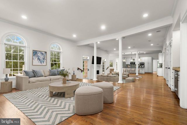 6 TIMBERPARK CT, Lutherville Timonium, MD 21093