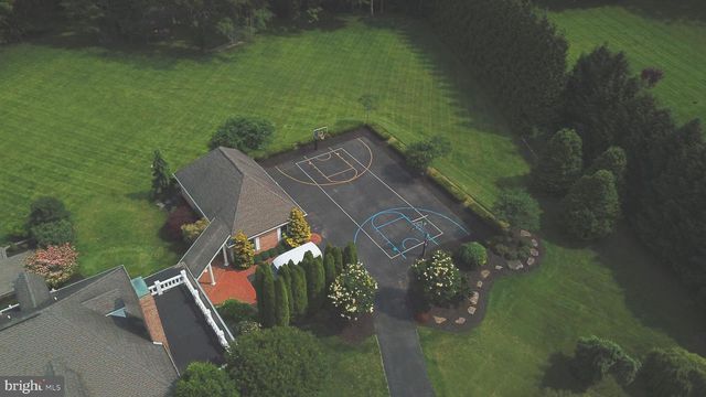 6 TIMBERPARK CT, Lutherville Timonium, MD 21093