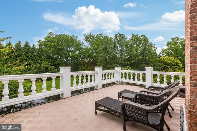 6 TIMBERPARK CT, Lutherville Timonium, MD 21093