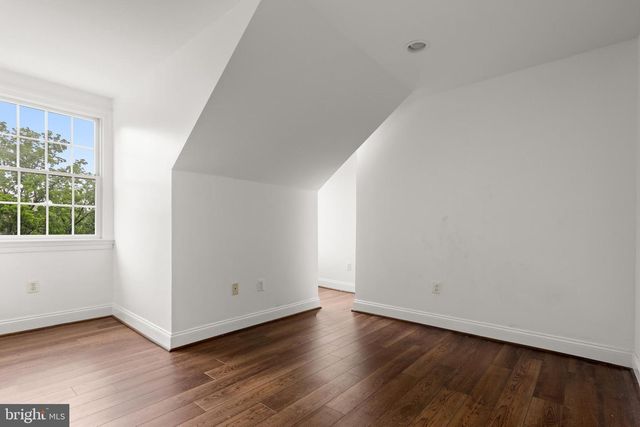 6 TIMBERPARK CT, Lutherville Timonium, MD 21093