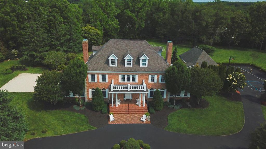 6 TIMBERPARK CT, Lutherville Timonium, MD 21093