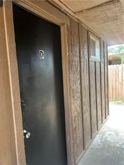 737 12th Street D, Rogers, AR 72756