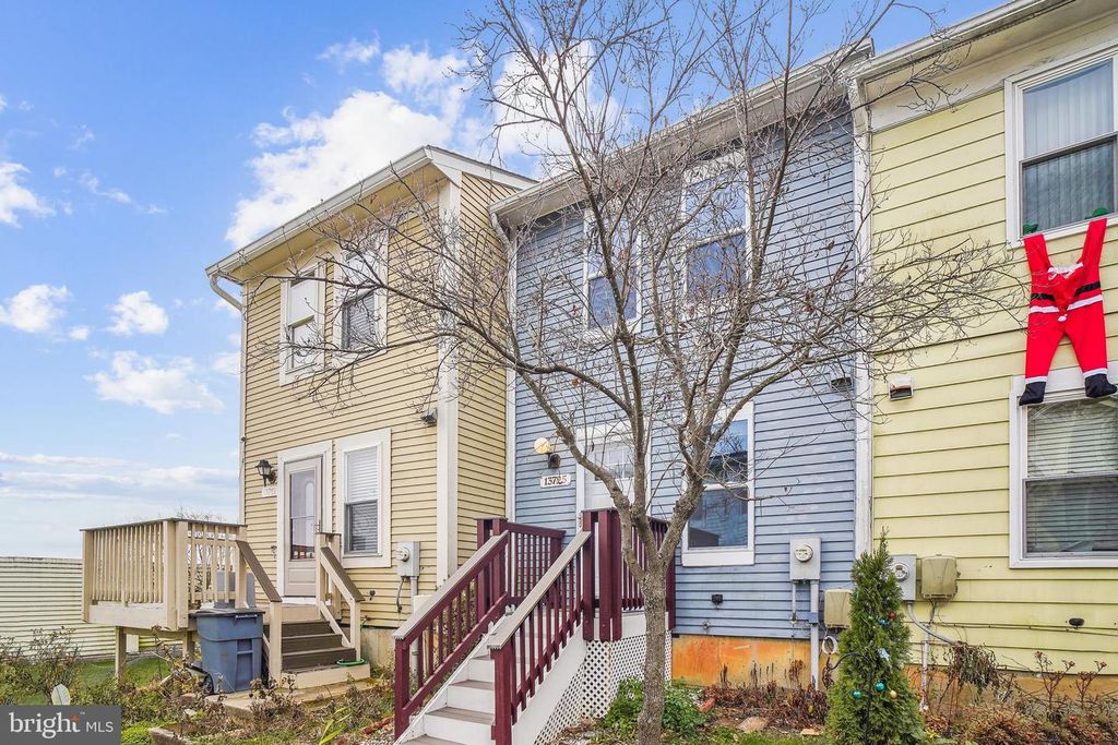 13725 AVONSHIRE DR, Silver Spring, MD 20904