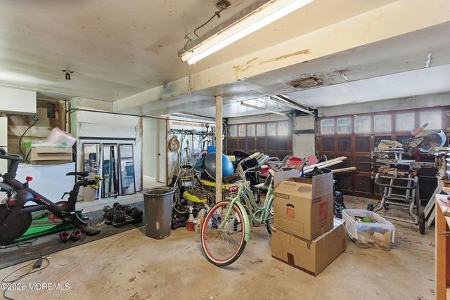 31 Mitchell Drive, Toms River, NJ 08755