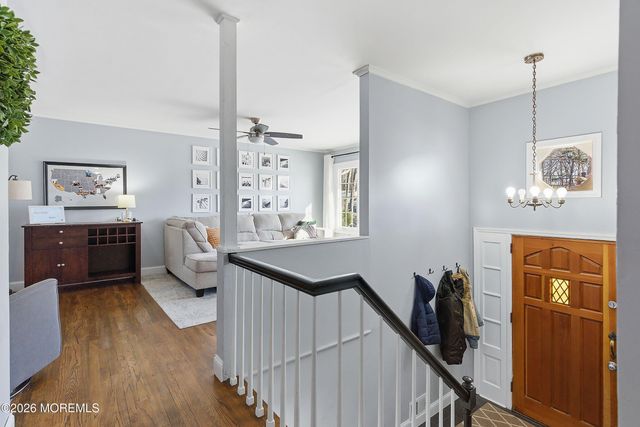 31 Mitchell Drive, Toms River, NJ 08755