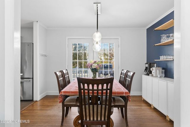 31 Mitchell Drive, Toms River, NJ 08755