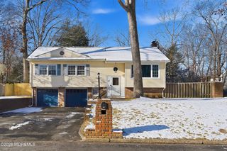 31 Mitchell Drive, Toms River, NJ 08755