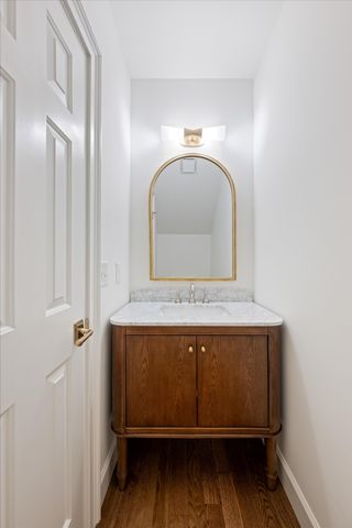 6013 Landmark Pl, Brentwood, TN 37027